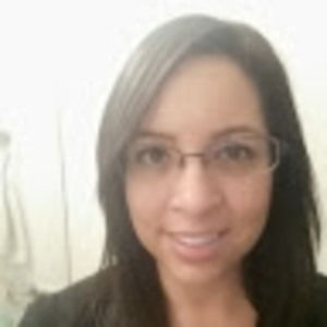 Meet your Posher, Moni